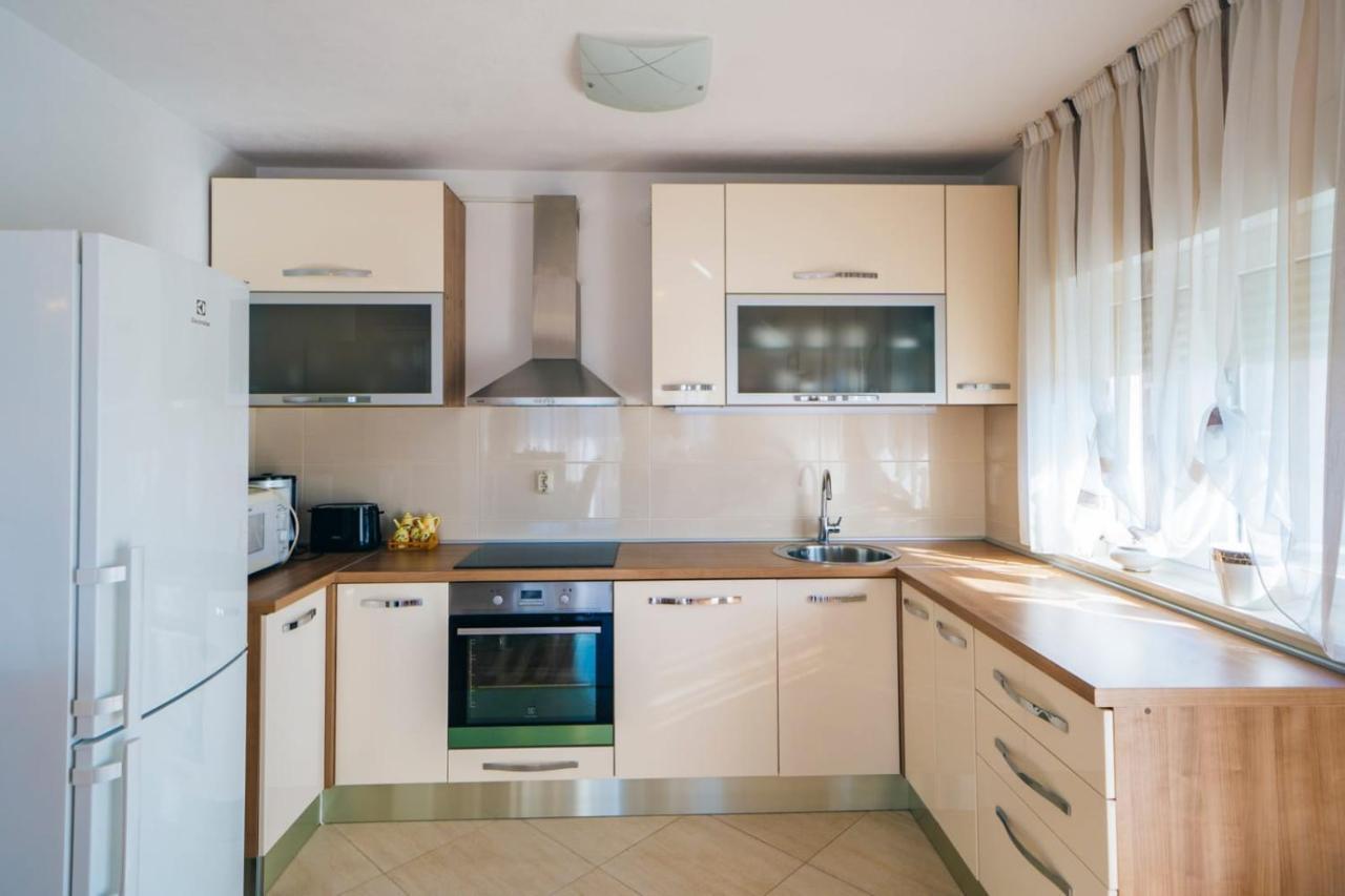 Apartmani Lucante Split Eksteriør billede